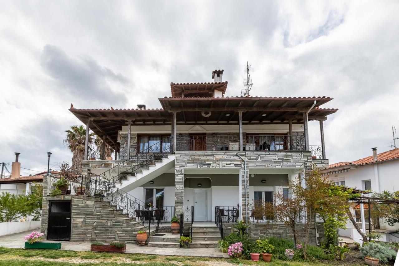 Villa Vardakas Pefkochori Buitenkant foto