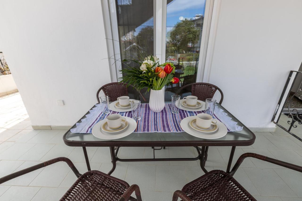 Villa Vardakas Pefkochori Buitenkant foto