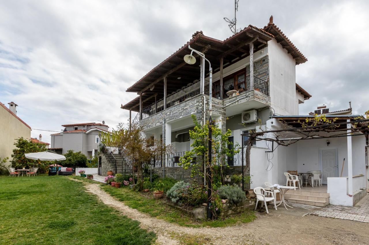 Villa Vardakas Pefkochori Buitenkant foto